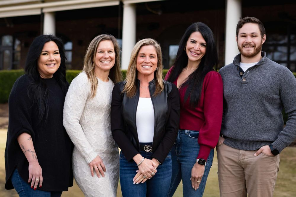 Hilary Repass - RE/MAX Real Estate Broker